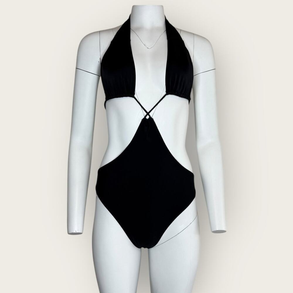 Abercrombie & Fitch | Cutout Halter One-Piece Swimsuit | Black | Medium